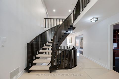 Photo 21 at 211 Franklin Avenue, Yorkhill, Vaughan