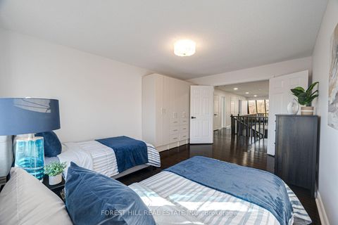 Photo 37 at 211 Franklin Avenue, Yorkhill, Vaughan