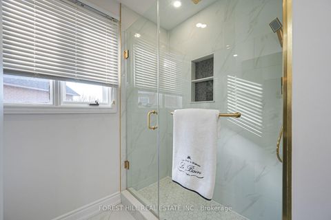 Photo 38 at 211 Franklin Avenue, Yorkhill, Vaughan