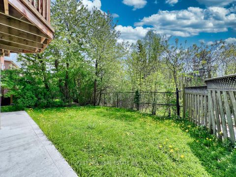 Photo 49 at 211 Franklin Avenue, Yorkhill, Vaughan