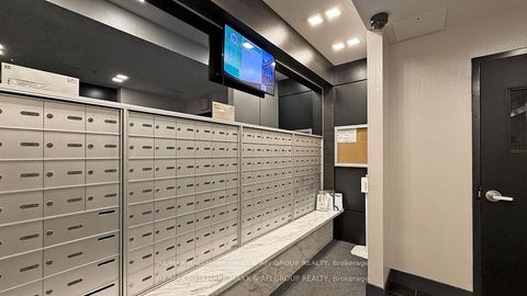 Photo 46 at 617 - 399 Spring Garden Avenue, Willowdale East, Toronto