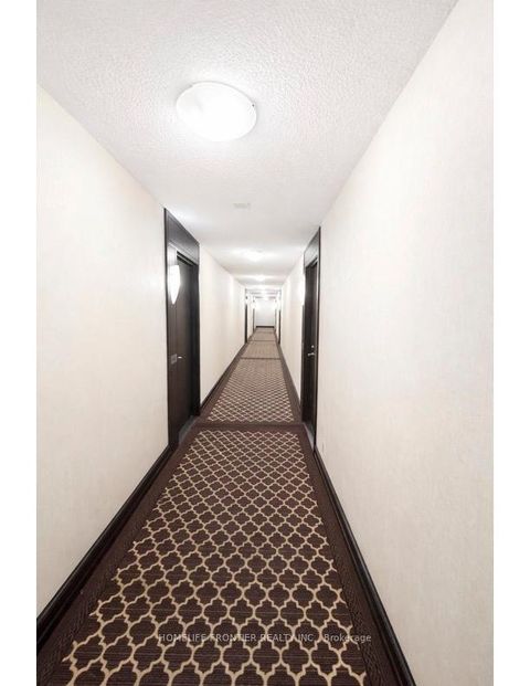 Photo 4 at 509 - 20 North Park Road, Beverley Glen, Vaughan