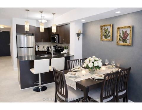 Photo 8 at 509 - 20 North Park Road, Beverley Glen, Vaughan