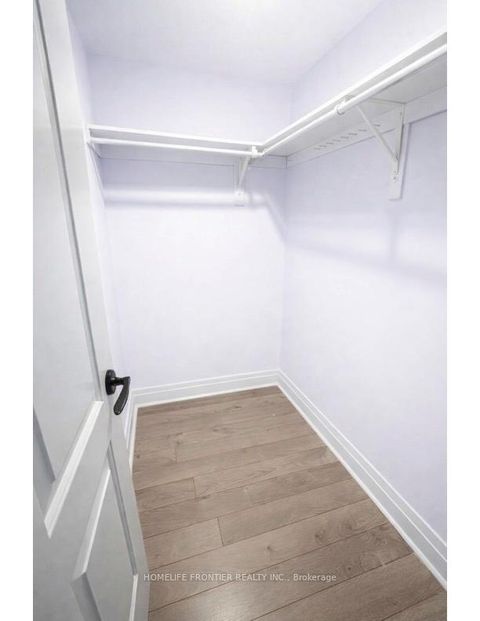 Photo 15 at 509 - 20 North Park Road, Beverley Glen, Vaughan