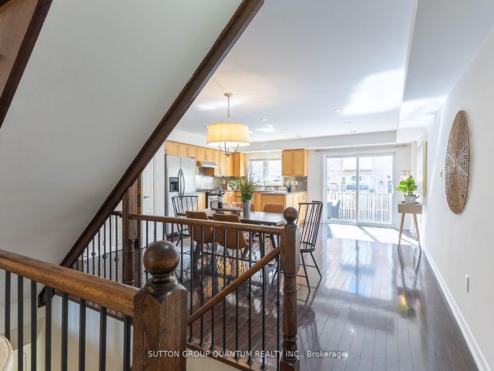 Photo 8 at 50 Rosewood Avenue, Port Credit, Mississauga