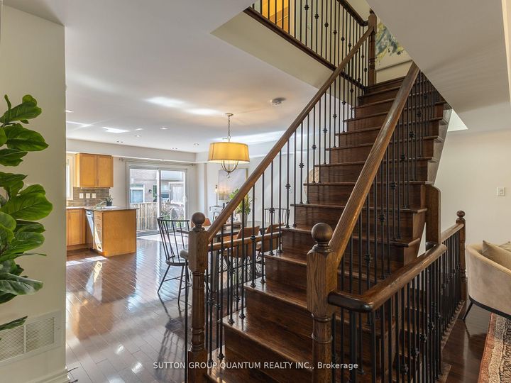 Photo 19 at 50 Rosewood Avenue, Port Credit, Mississauga