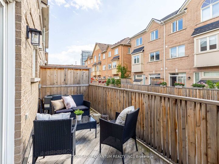 Photo 32 at 50 Rosewood Avenue, Port Credit, Mississauga