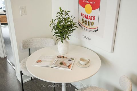 Photo 5 at 3006 - 318 Richmond Street W, Waterfront Communities C1, Toronto