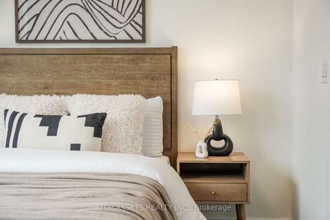 Photo 22 at 3006 - 318 Richmond Street W, Waterfront Communities C1, Toronto