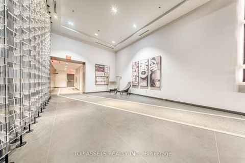 Photo 33 at 3006 - 318 Richmond Street W, Waterfront Communities C1, Toronto