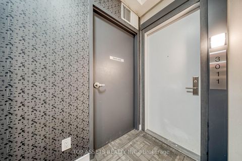 Photo 34 at 3006 - 318 Richmond Street W, Waterfront Communities C1, Toronto