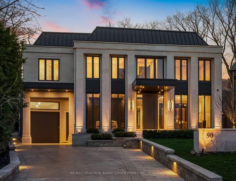 Photo 2 at 90 Arjay Crescent, York Mills, Toronto