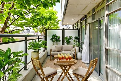 Photo 4 at 312 - 38 Joe Shuster Way, South Parkdale, Toronto