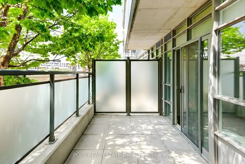 Photo 17 at 312 - 38 Joe Shuster Way, South Parkdale, Toronto