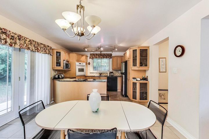 Photo 20 at 48 Silvergrove Road, Windfields, Toronto