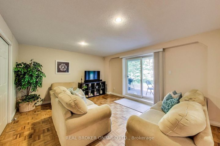 Photo 22 at 48 Silvergrove Road, Windfields, Toronto