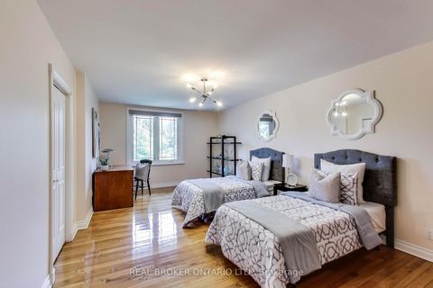 Photo 15 at 48 Silvergrove Road, Windfields, Toronto