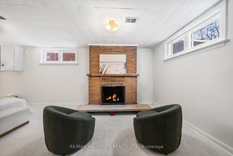 Photo 28 at 211 Newton Drive, Newtonbrook East, Toronto