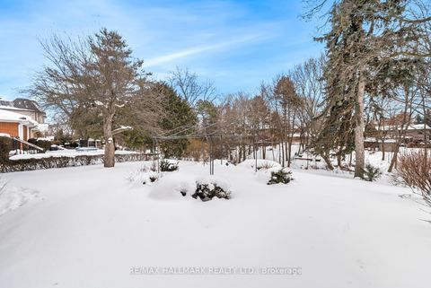 Photo 33 at 211 Newton Drive, Newtonbrook East, Toronto