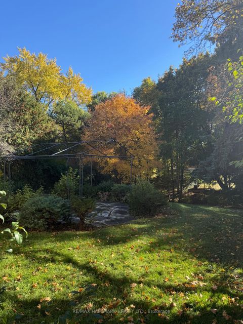 Photo 34 at 211 Newton Drive, Newtonbrook East, Toronto