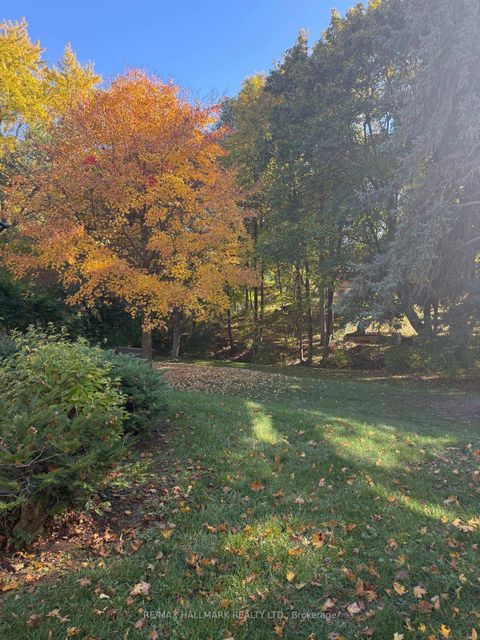 Photo 35 at 211 Newton Drive, Newtonbrook East, Toronto