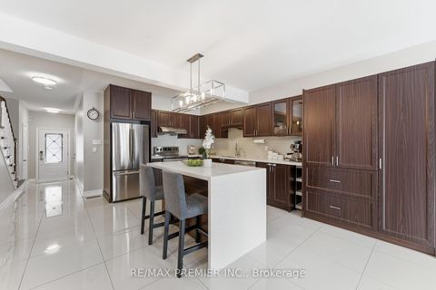 Photo 2 at 58 Martini Drive, Rouge Woods, Richmond Hill