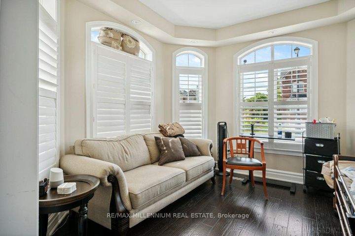 Photo 9 at 51 Kincardine Street, Kleinburg, Vaughan