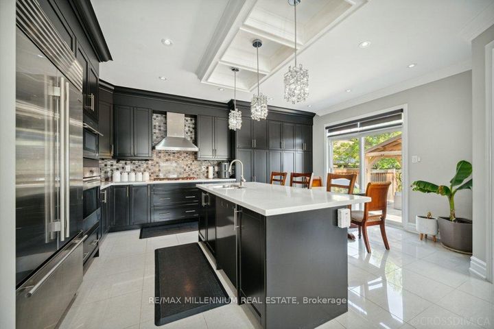 Photo 11 at 51 Kincardine Street, Kleinburg, Vaughan