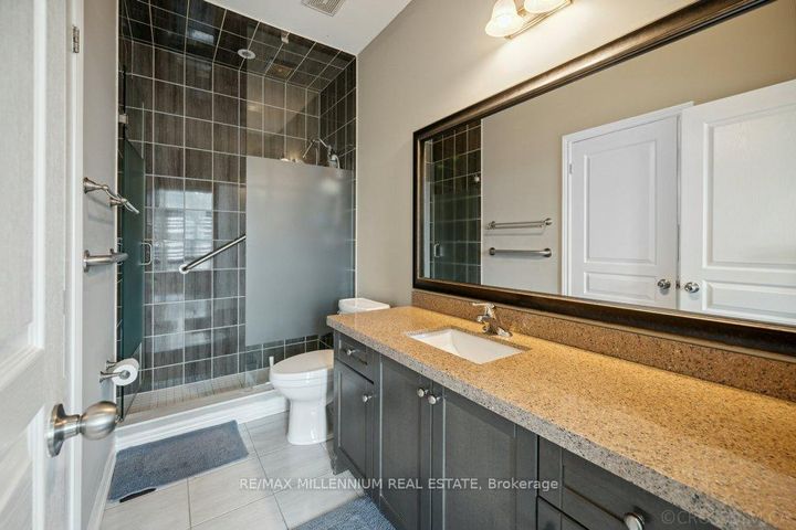 Photo 32 at 51 Kincardine Street, Kleinburg, Vaughan