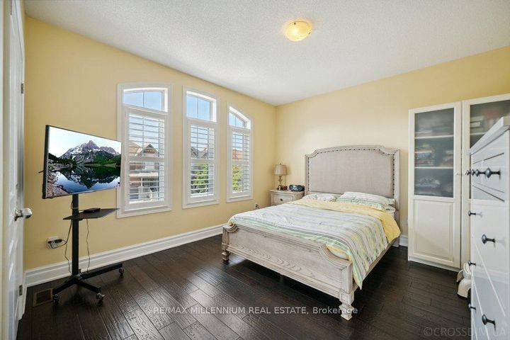 Photo 33 at 51 Kincardine Street, Kleinburg, Vaughan
