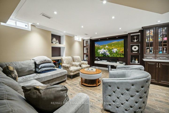 Photo 38 at 51 Kincardine Street, Kleinburg, Vaughan