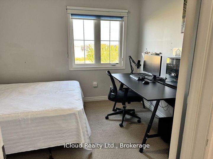 Photo 36 at 27 Tysonville Circle, Northwest Brampton, Brampton