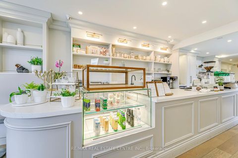 Photo 2 at 569 Crawford Street, Little Italy, Toronto