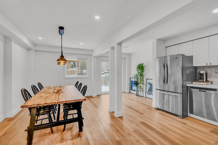 Photo 5 at 64 Natale Court, Bradford, Bradford West Gwillimbury