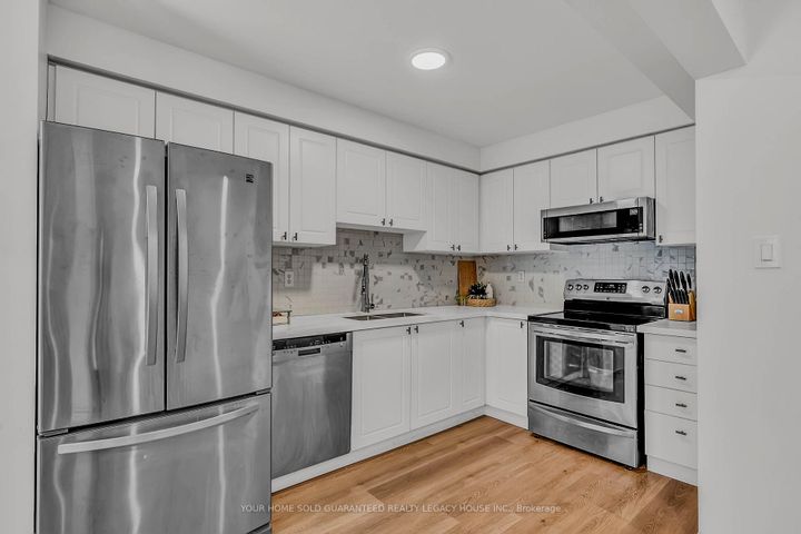 Photo 7 at 64 Natale Court, Bradford, Bradford West Gwillimbury