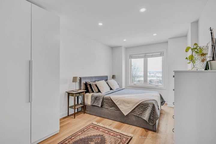 Photo 13 at 64 Natale Court, Bradford, Bradford West Gwillimbury