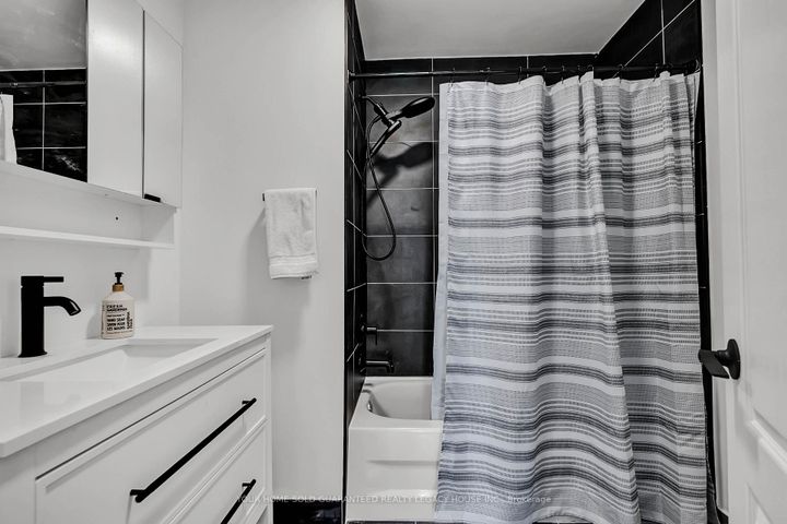 Photo 15 at 64 Natale Court, Bradford, Bradford West Gwillimbury