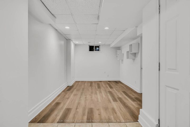 Photo 21 at 64 Natale Court, Bradford, Bradford West Gwillimbury