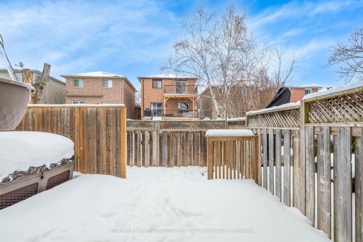 Photo 22 at 64 Natale Court, Bradford, Bradford West Gwillimbury