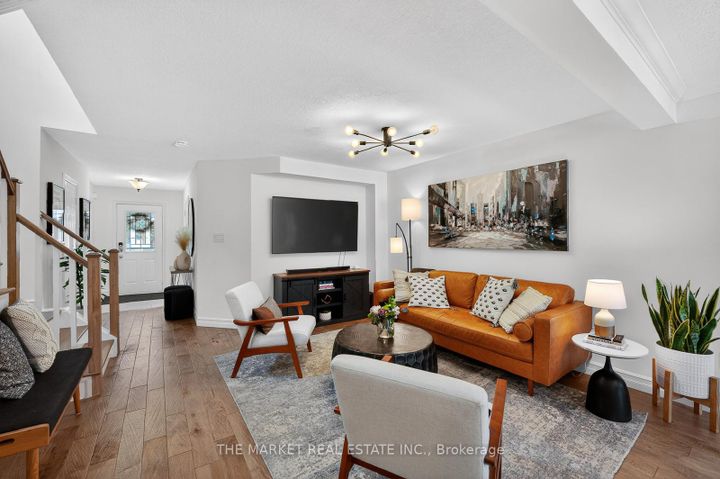 Photo 4 at 19 - 2920 Headon Forest Drive, Headon, Burlington