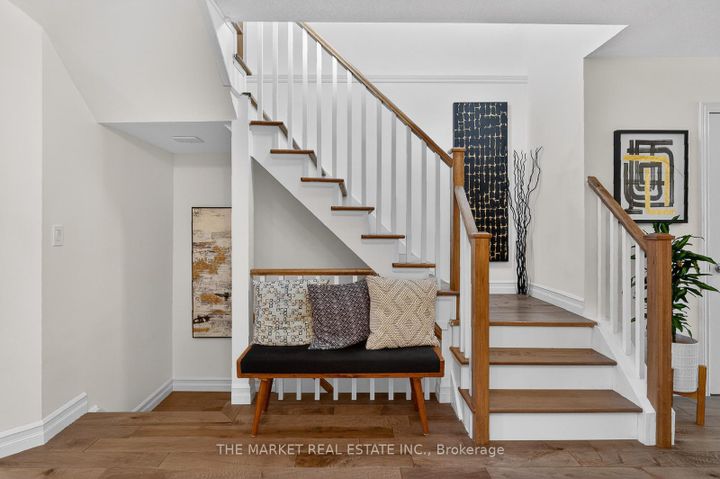 Photo 14 at 19 - 2920 Headon Forest Drive, Headon, Burlington