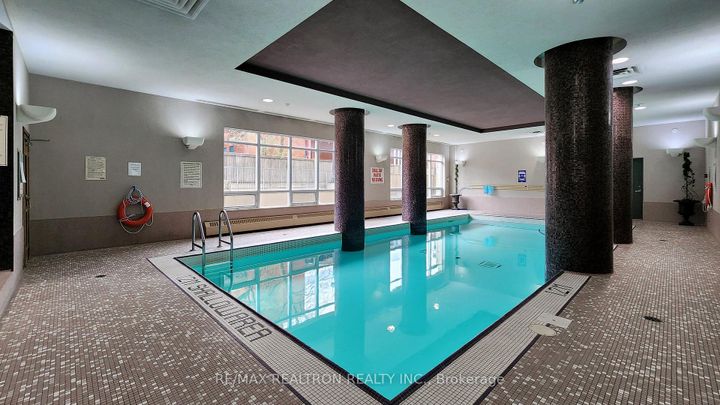 Photo 12 at 1606 - 18 Kenaston Gardens, Bayview Village, Toronto