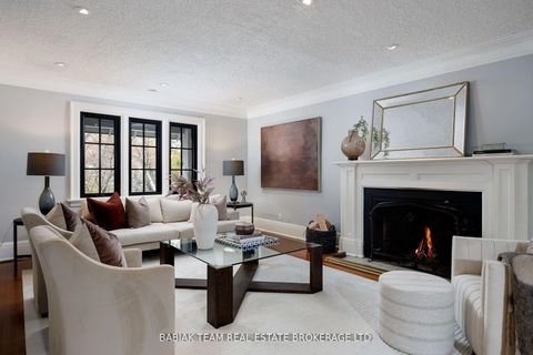 Photo 2 at 35 Baby Point Crescent, Lambton Baby Point, Toronto