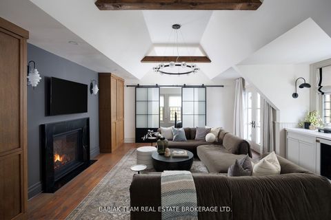 Photo 15 at 35 Baby Point Crescent, Lambton Baby Point, Toronto