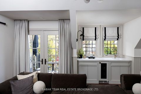 Photo 17 at 35 Baby Point Crescent, Lambton Baby Point, Toronto