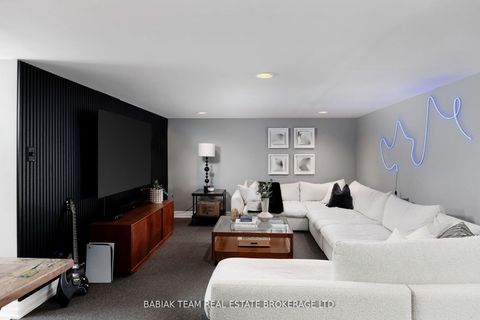 Photo 33 at 35 Baby Point Crescent, Lambton Baby Point, Toronto