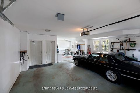 Photo 39 at 35 Baby Point Crescent, Lambton Baby Point, Toronto