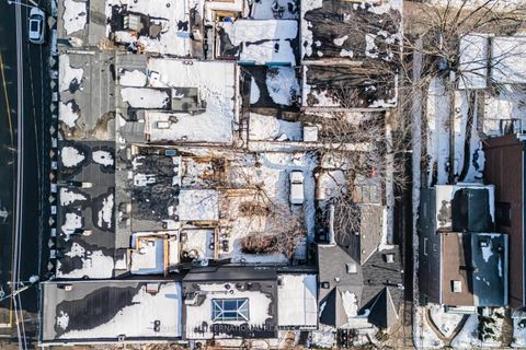 Photo 6 at 243 Gerrard Street E, Moss Park, Toronto