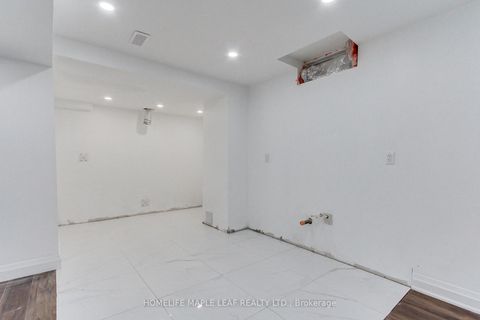 Photo 40 at 2180 Dawson Crescent, Alcona, Innisfil