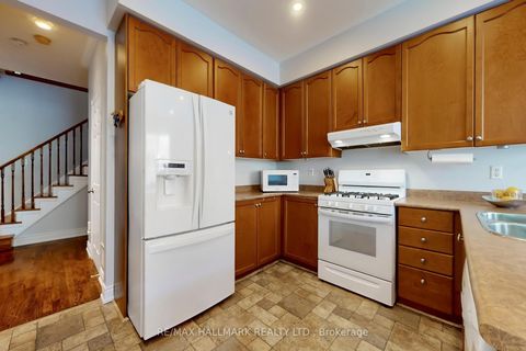 Photo 5 at 22 Portsmouth Drive, Centennial Scarborough, Toronto